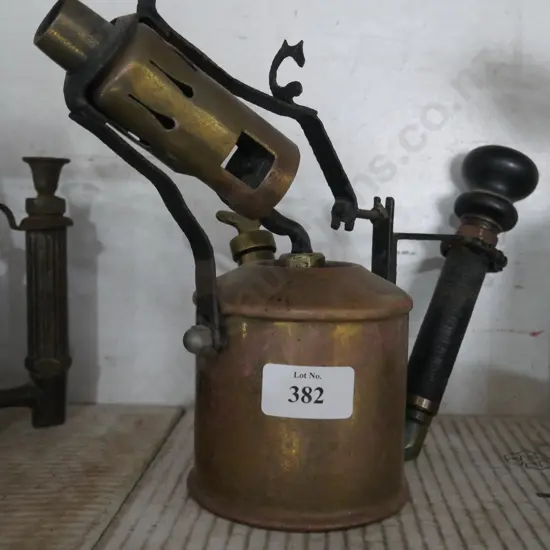 Blow torch