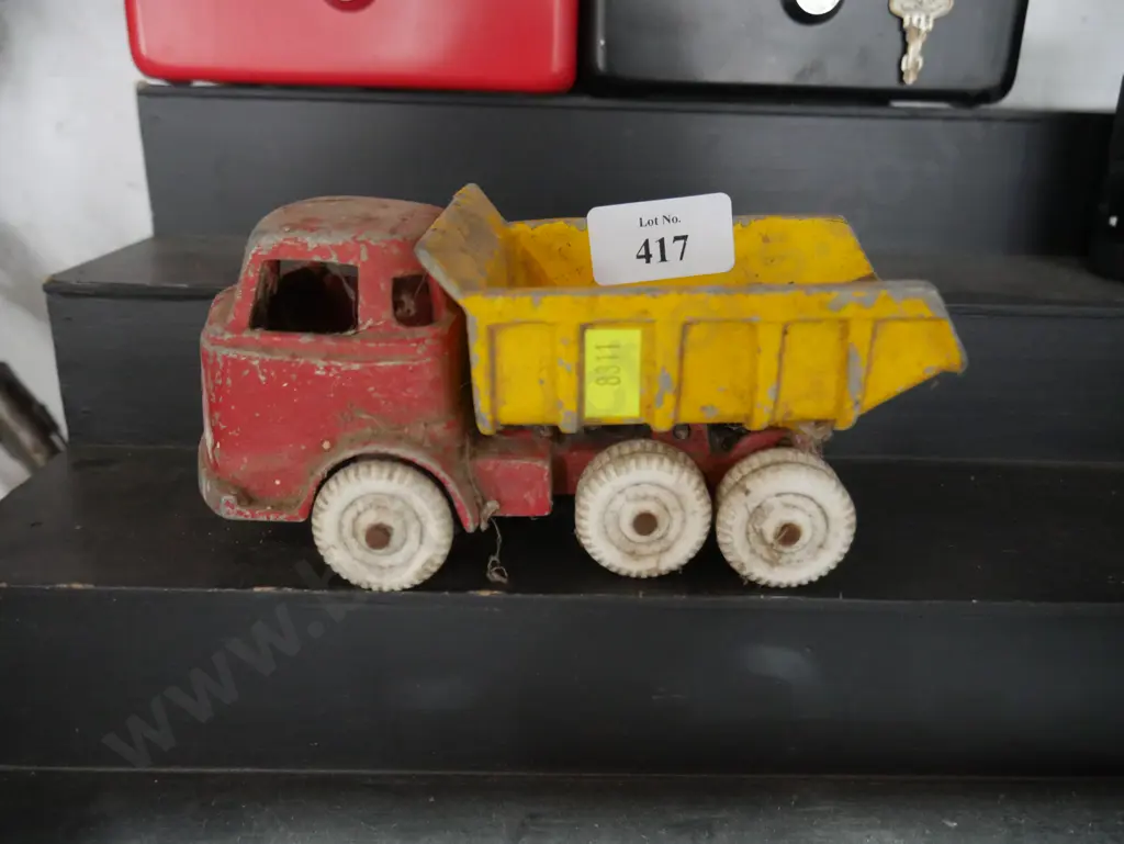 Fun ho tip truck Image 1++