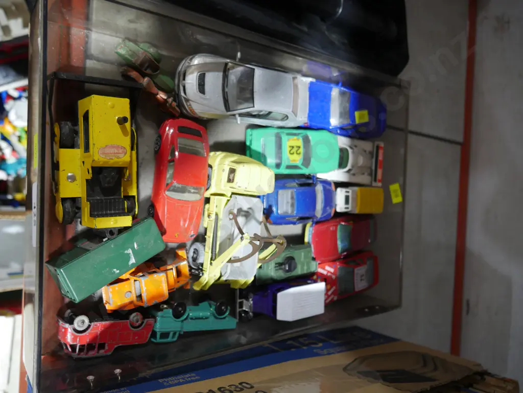Cars , trucks , Image 1++