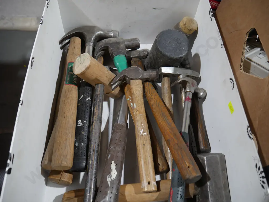 Assorted hammers Image 1++