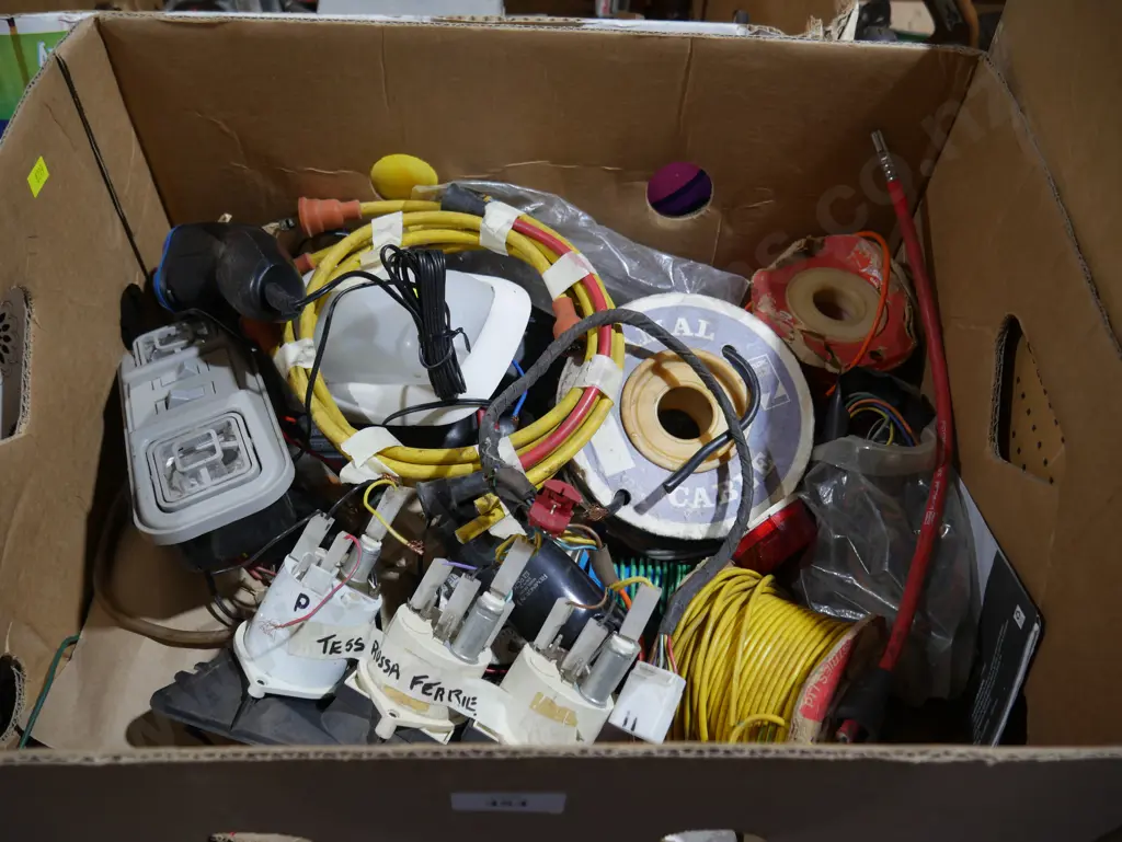 Assorted car parts Image 1++