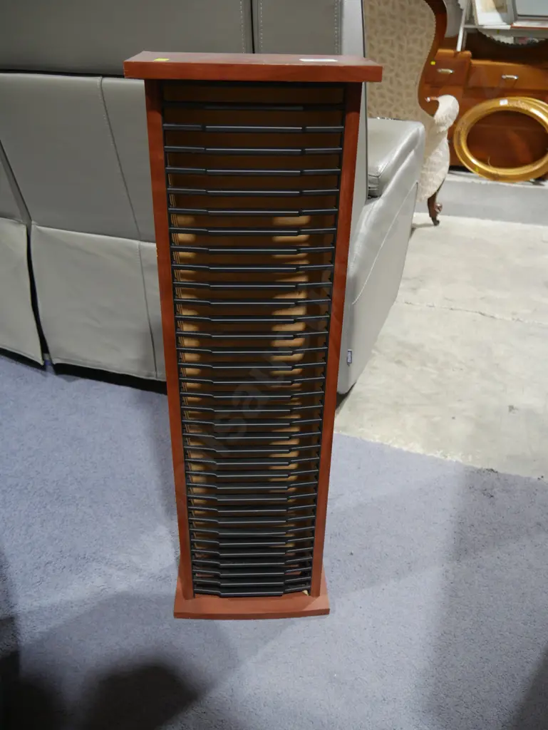 DVD rack Image 1++