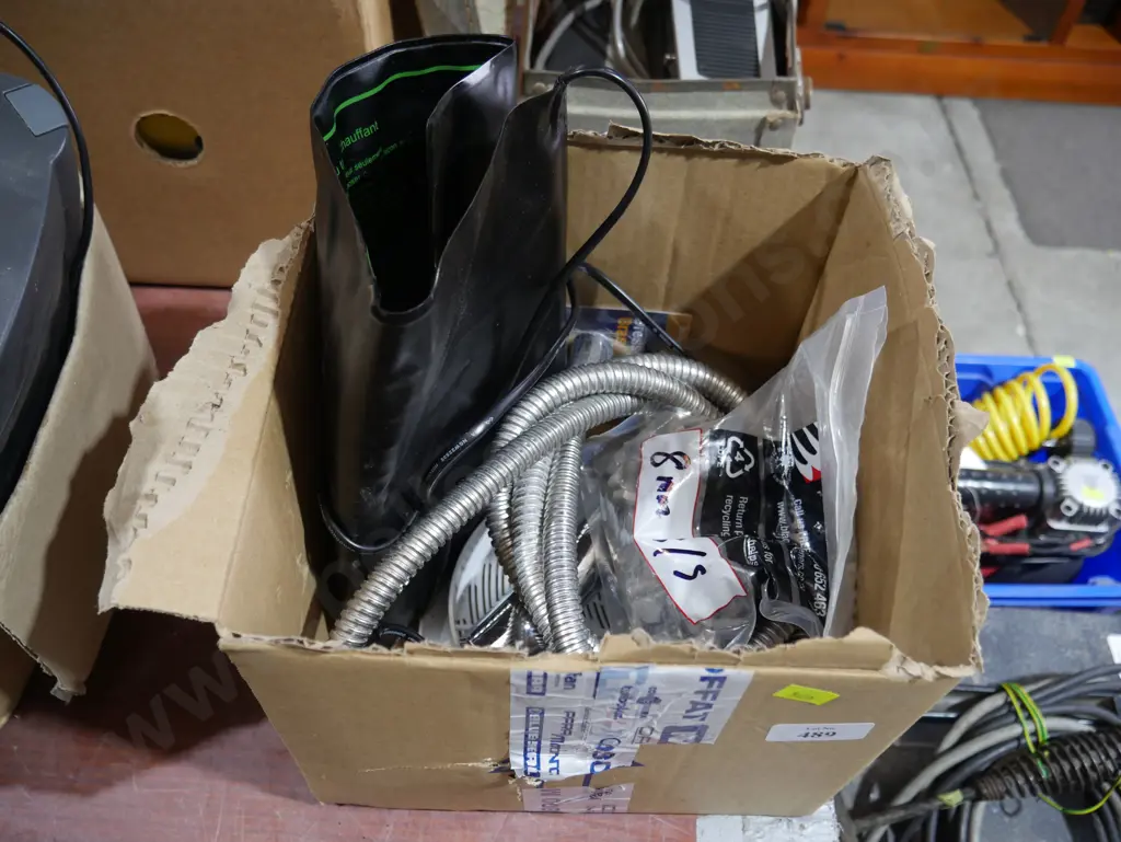 Shower head etc Image 1++