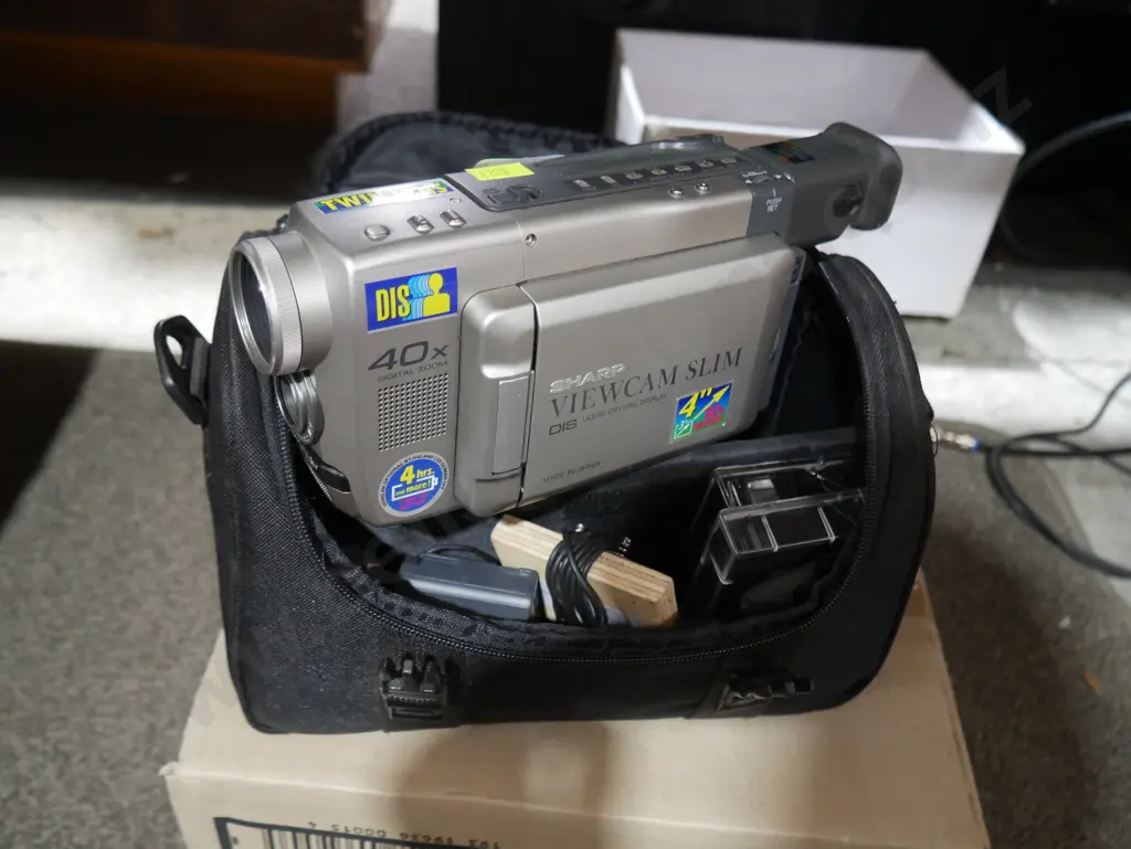 Sharp camcorder Image 1++