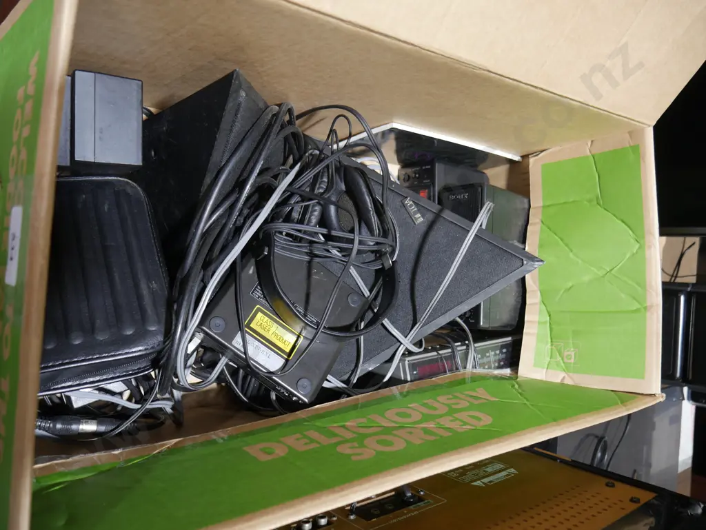 Speakers etc Image 1++
