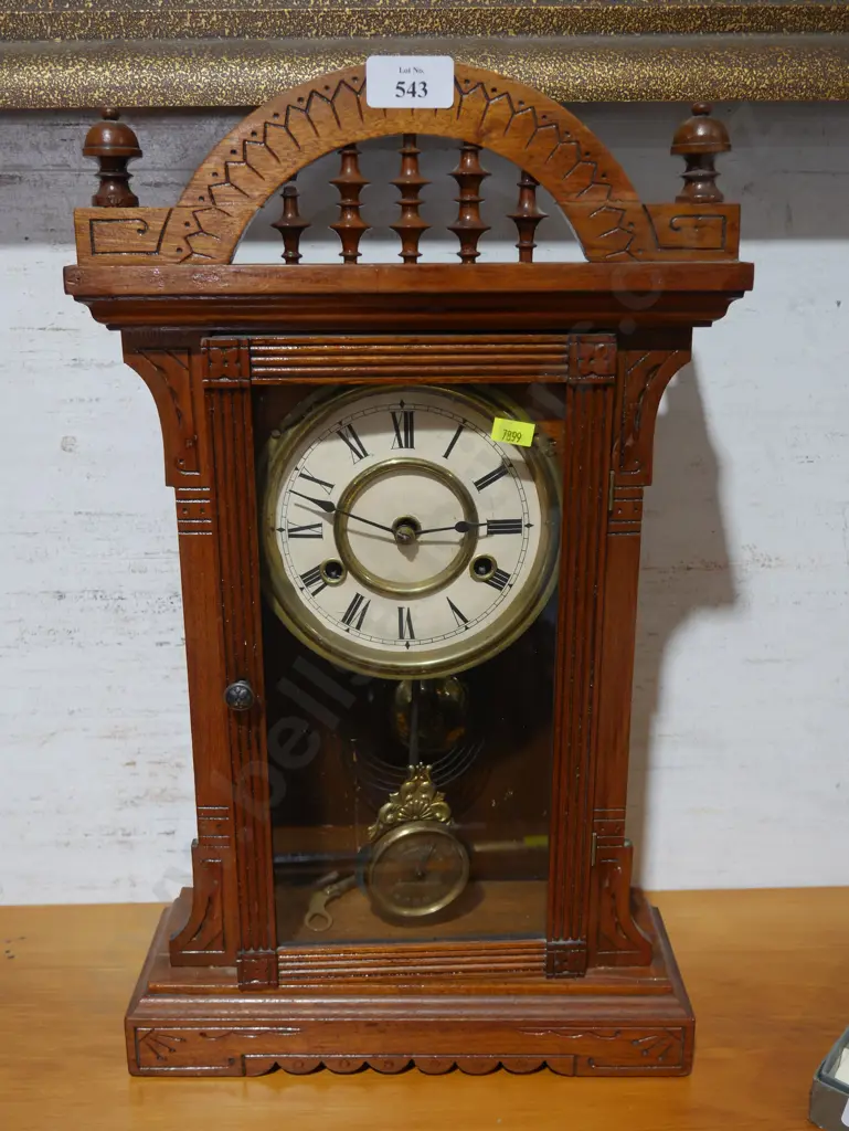 Mantle clock Image 1++