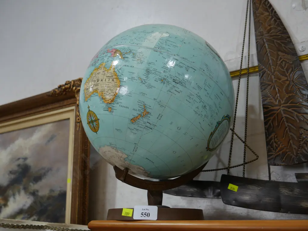 Globe Image 1++