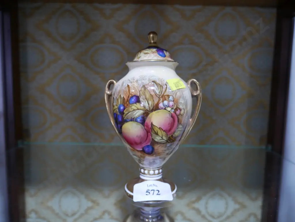 Aynsley small  vase n lid Image 1++