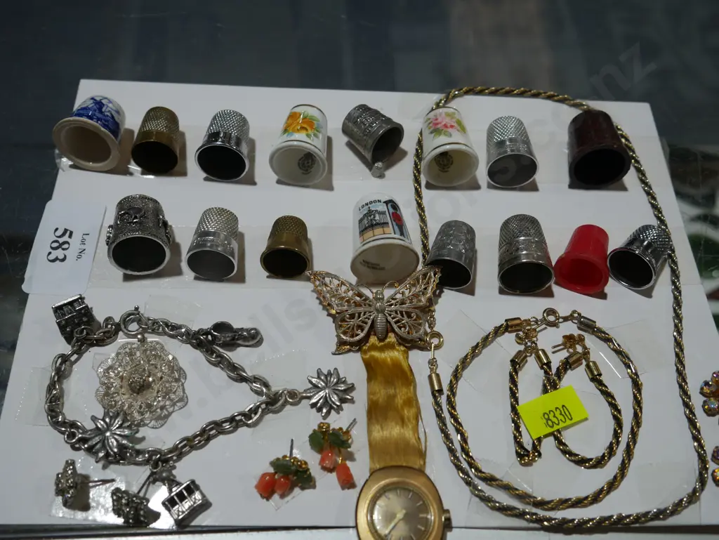 Thimbles etc Image 1++