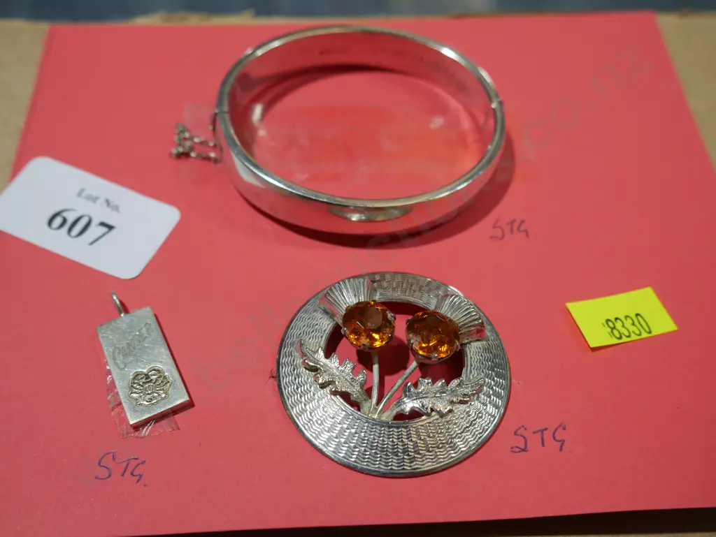 S/Silver items Image 1++
