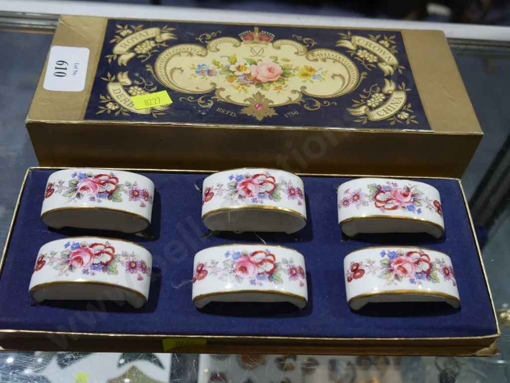 Crown Derby serviette rings Image 1++