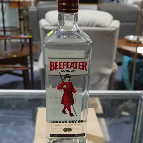 Gin bottle