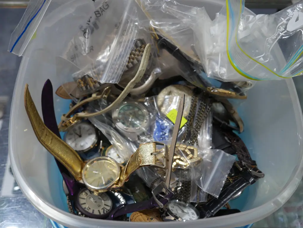 Assorted watches Image 1++