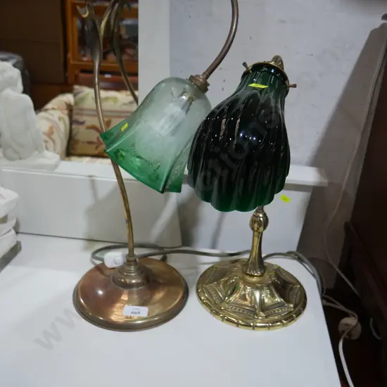 2 lamps