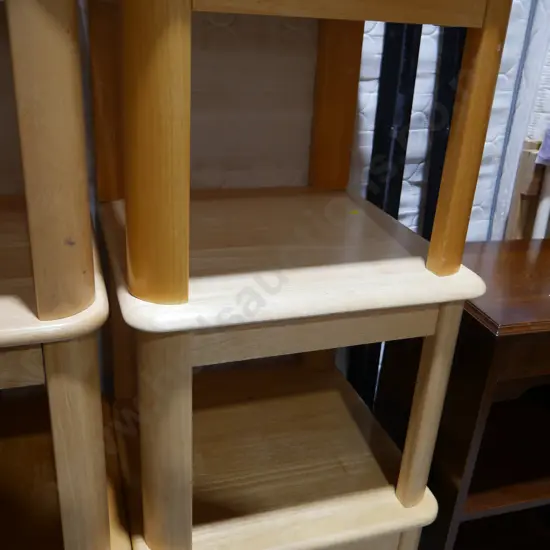 3 Occasional tables