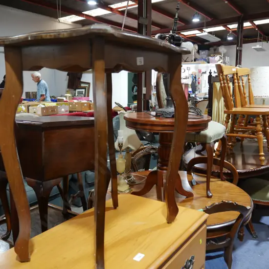 Occasional table