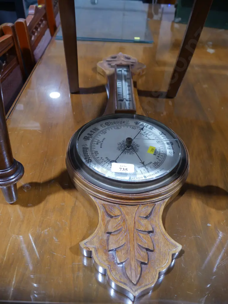Old barometer Image 1++