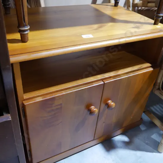 TV cabinet