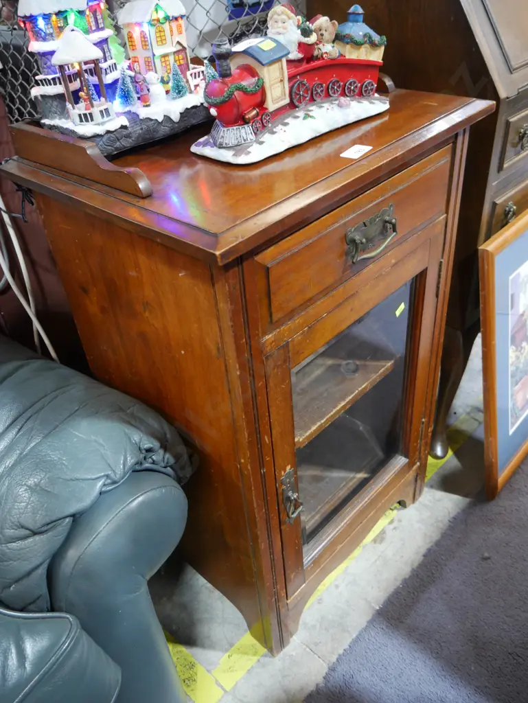 Music cabinet Image 1++