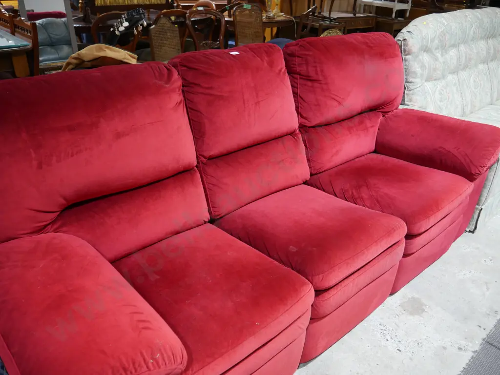 3 seater couch Image 1++