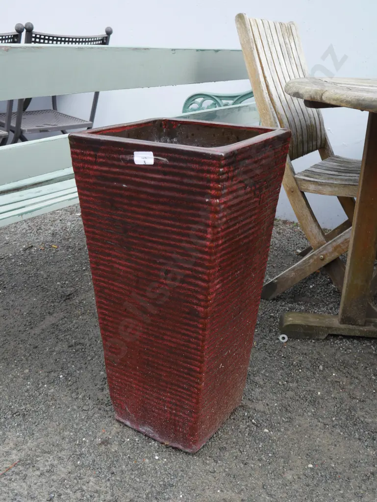 Large plant pot Image 1++