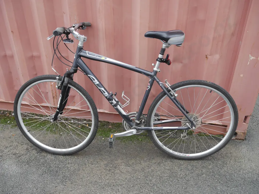 Avanti mountain bike Image 1++