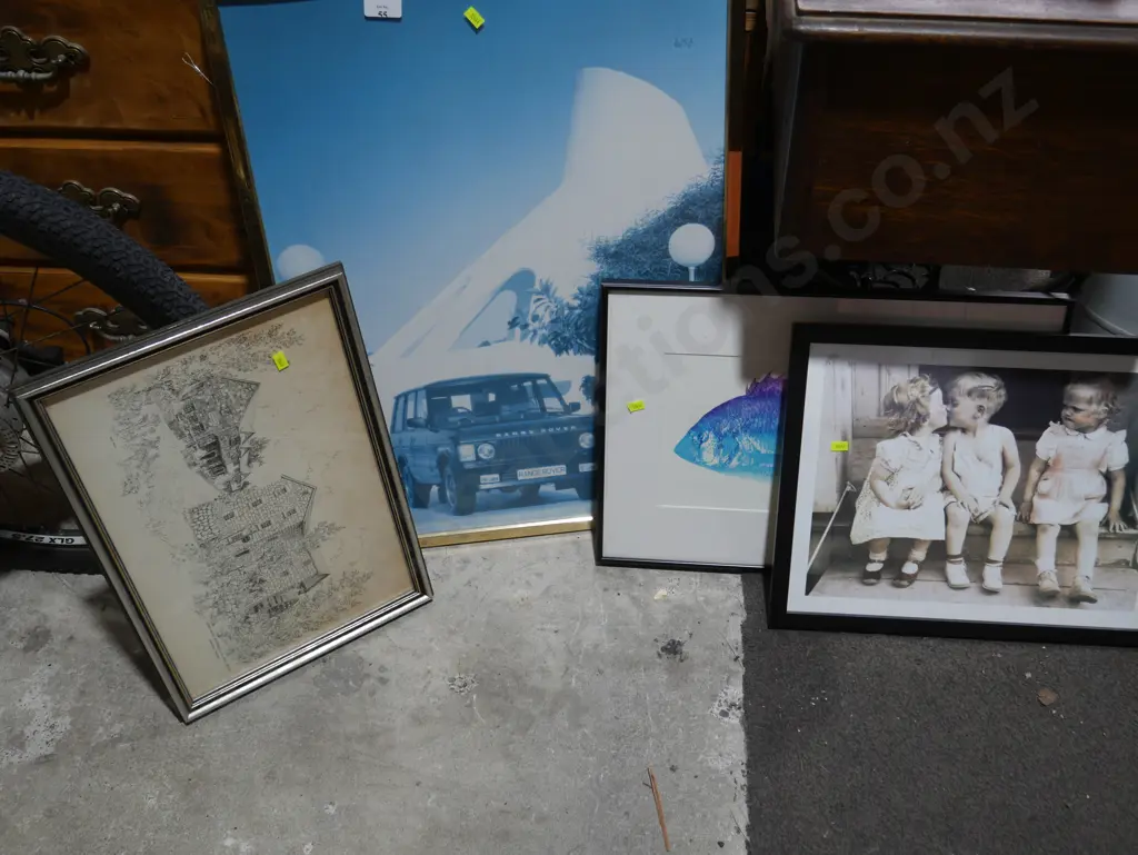 4 artworks Image 1++