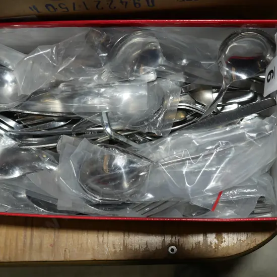 Box cutlery