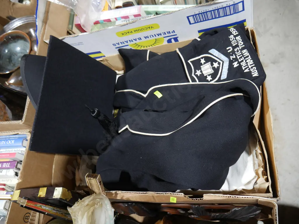 N.Z.U Athletics Australian tour 1956 blazer and hat Image 1++