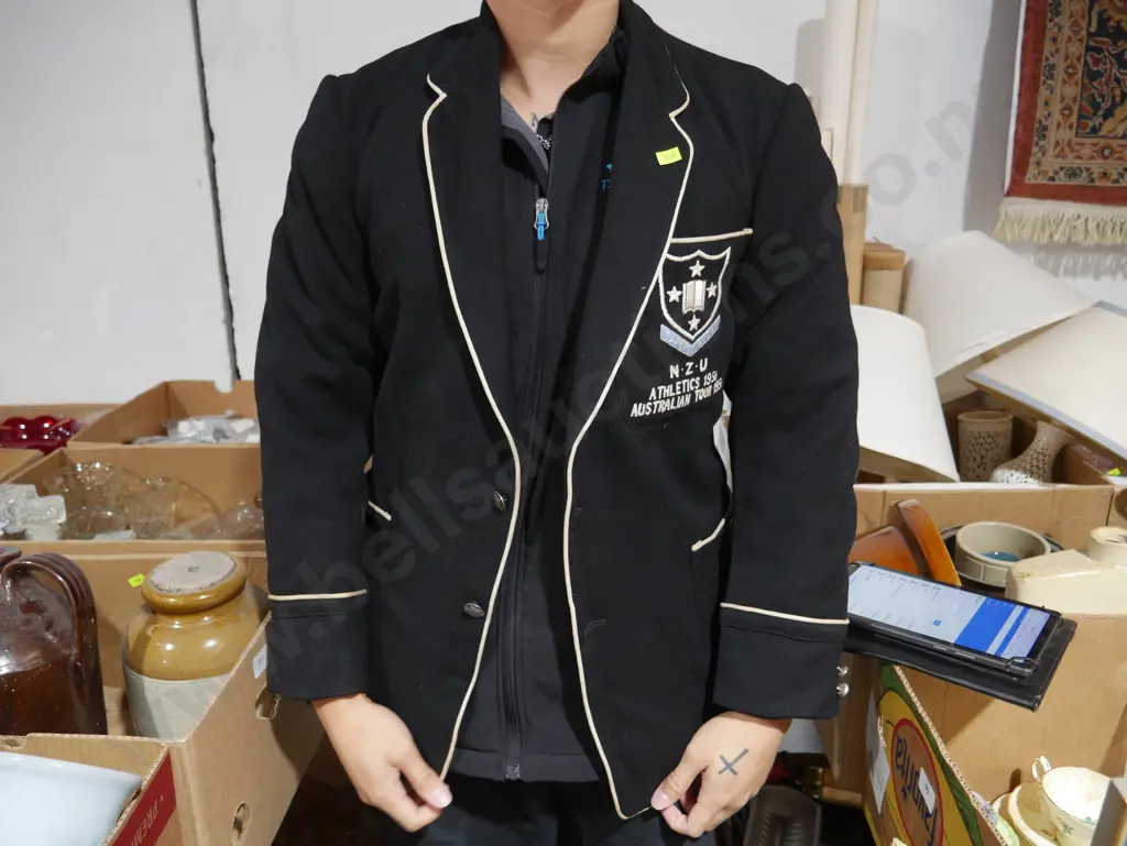 N.Z.U Athletics Australian tour 1956 blazer and hat Image 1++