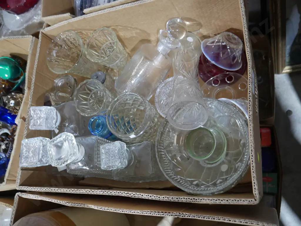 Glass decanters, vases etc Image 1++