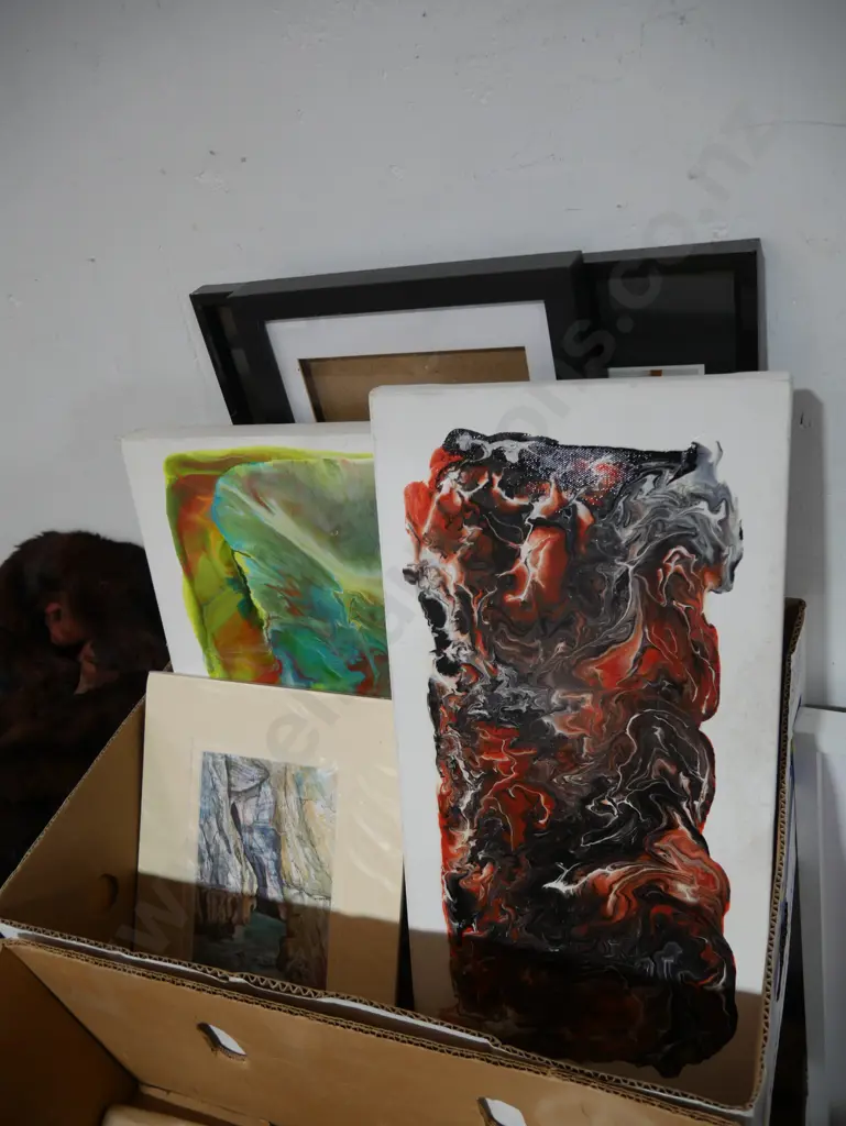 Assorted art Image 1++