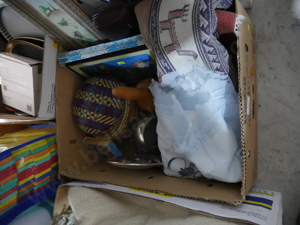 Pictures, rug etc Image 1++