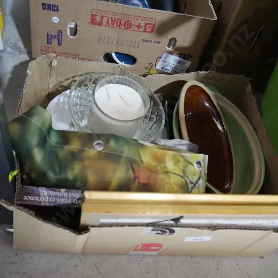 Glassware, artwork etc