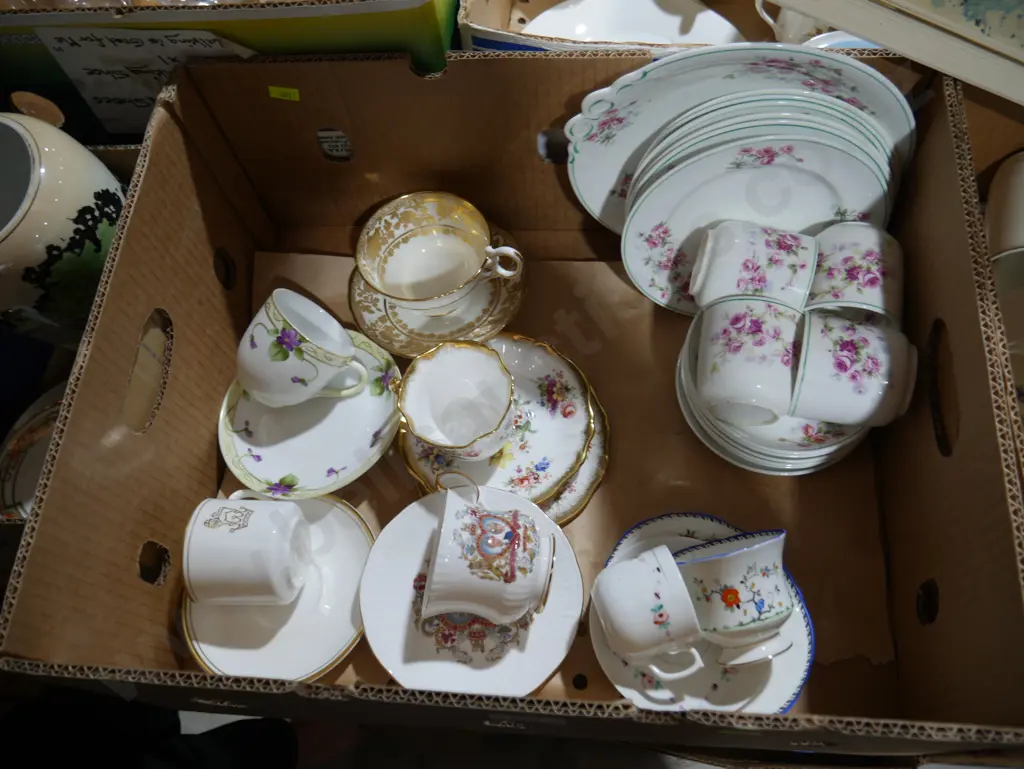 Box of assorted China Image 1++