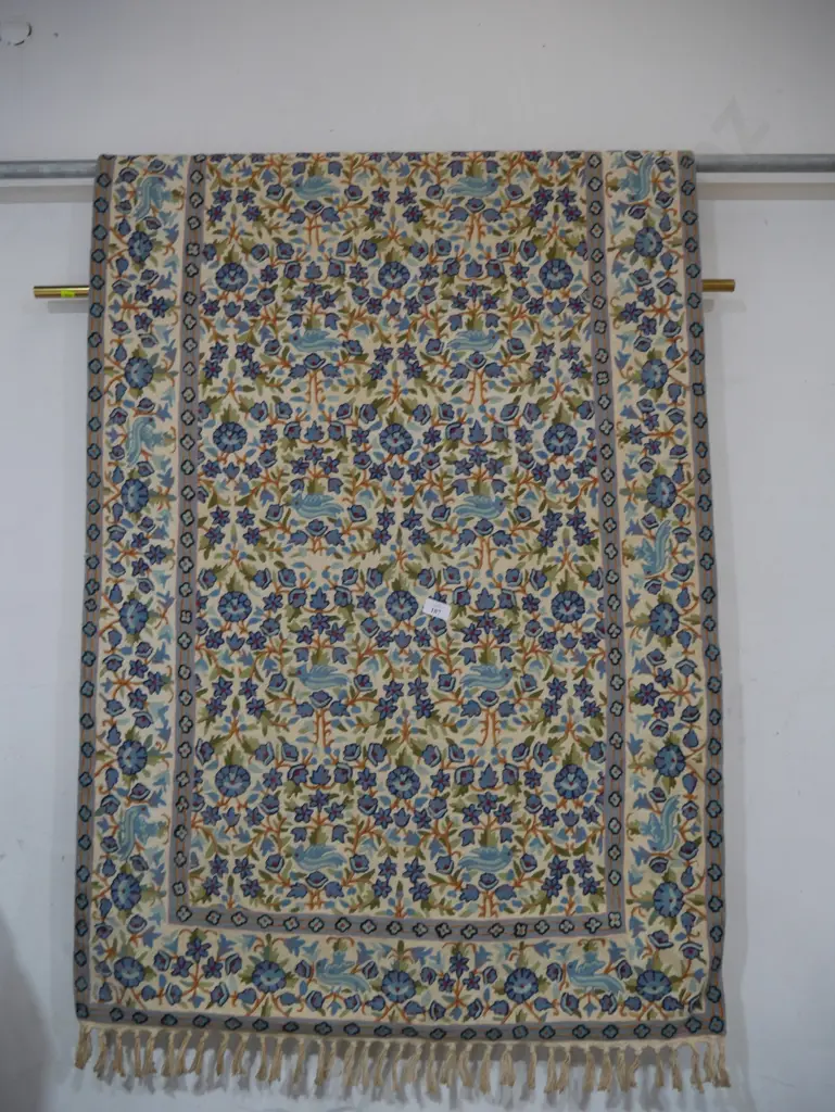 Hand knotted wall hanging Image 1++