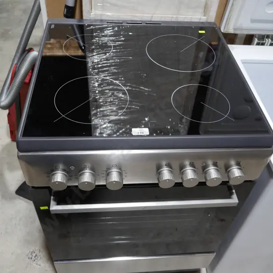 Whirlpool oven and cooktop