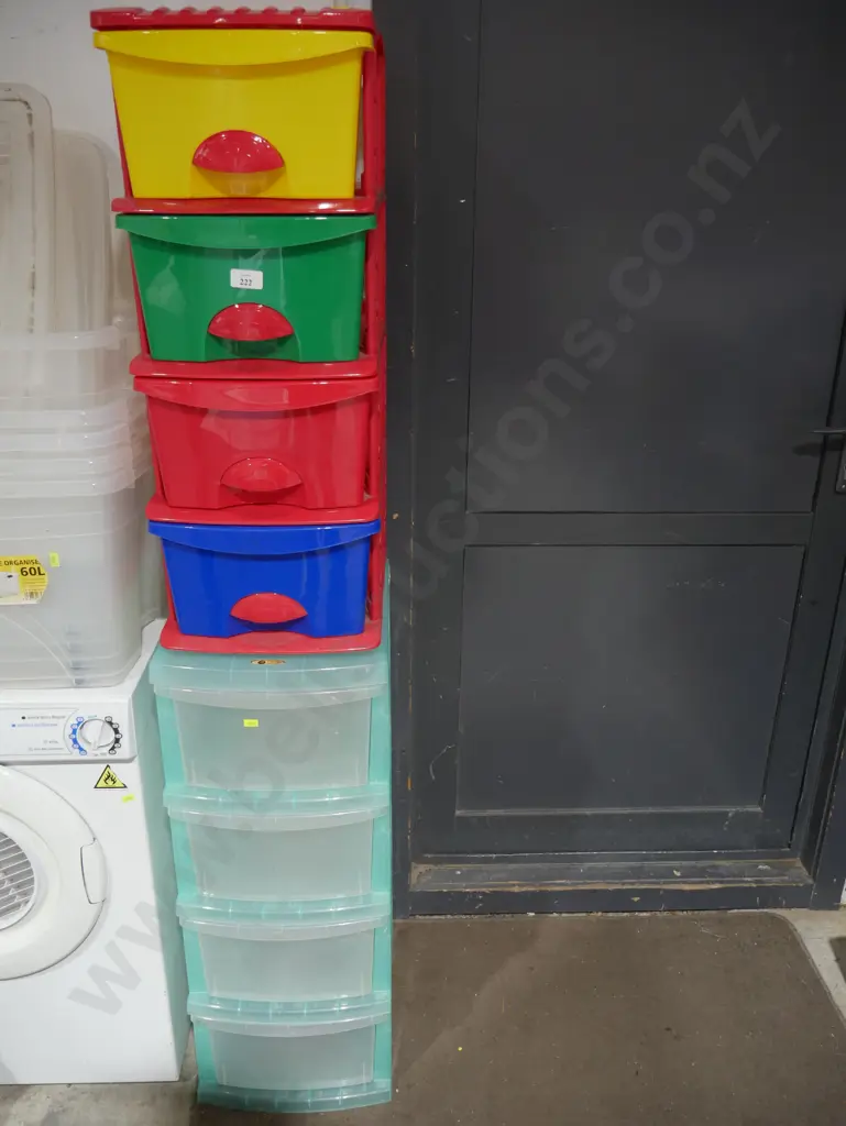 Two sets of storage drawers Image 1++