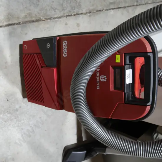 Husqvarna vacuum cleaner