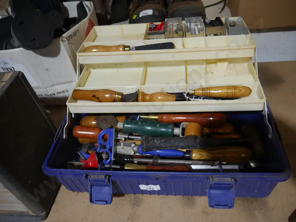 Toolbox and contents Image 1++