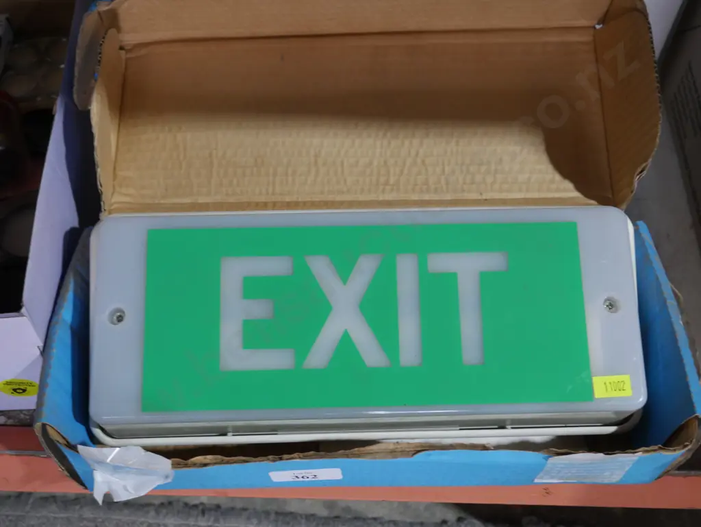Light up exit sign Image 1++