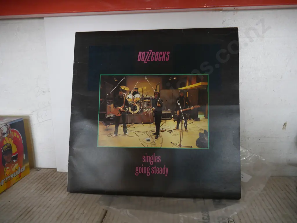 Buzzcocks record Image 1++