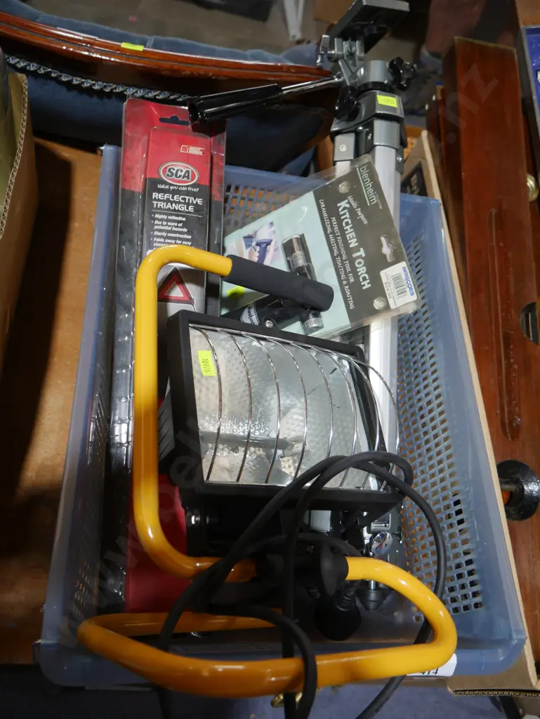 Garage sundries Image 1++