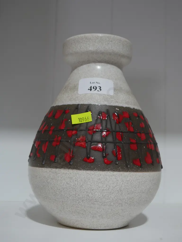 German pottery vase Image 1++