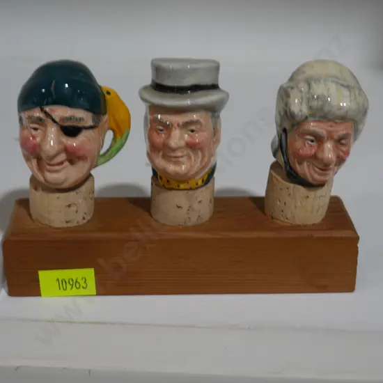 Ceramic bottle stoppers