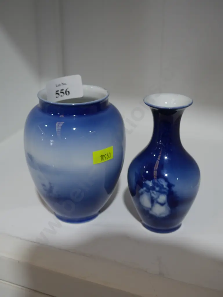 Royal Bayreuth vase and another Image 1++