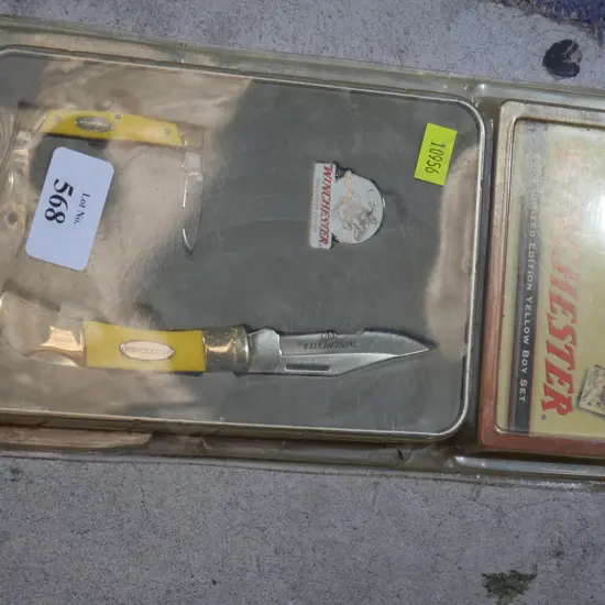 Winchester limited edition yellow boy knife set