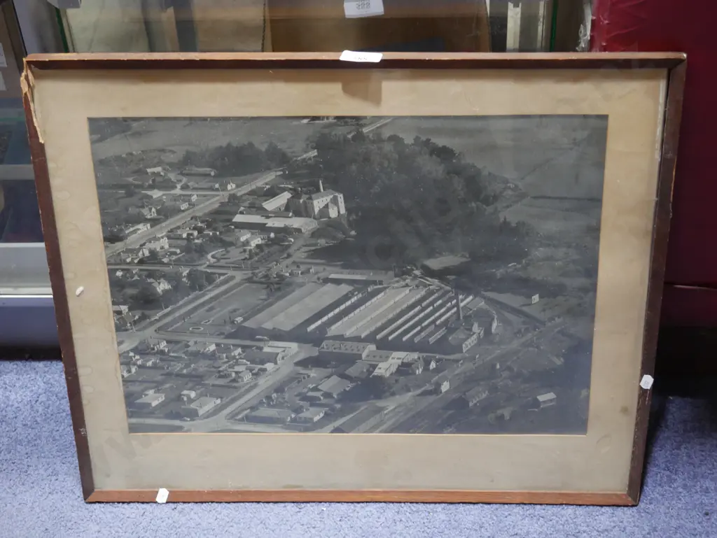 Framed early NZ photograph Image 1++