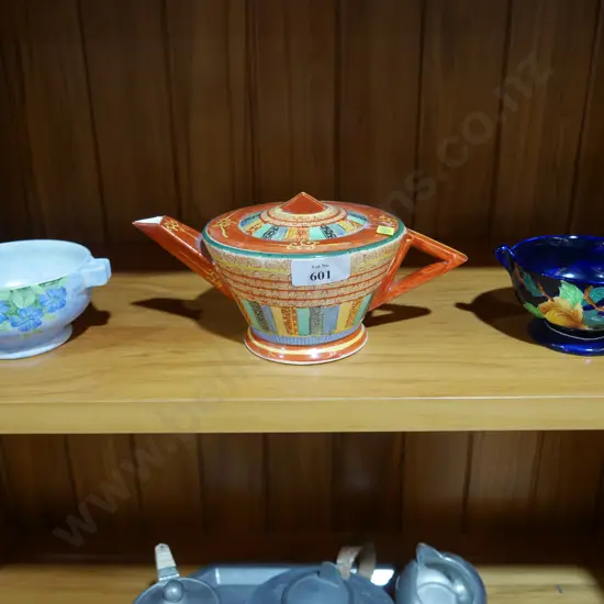 Vintage ceramic tea pot and 2 bowls