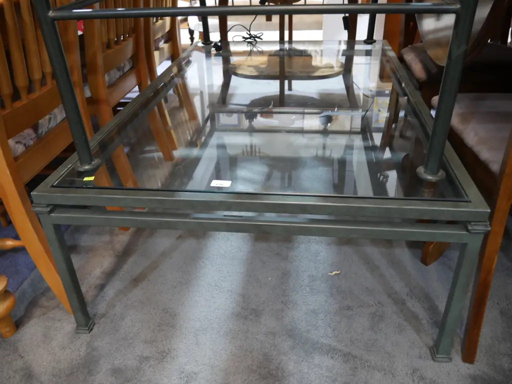 Metal base glass top coffee table Image 1++